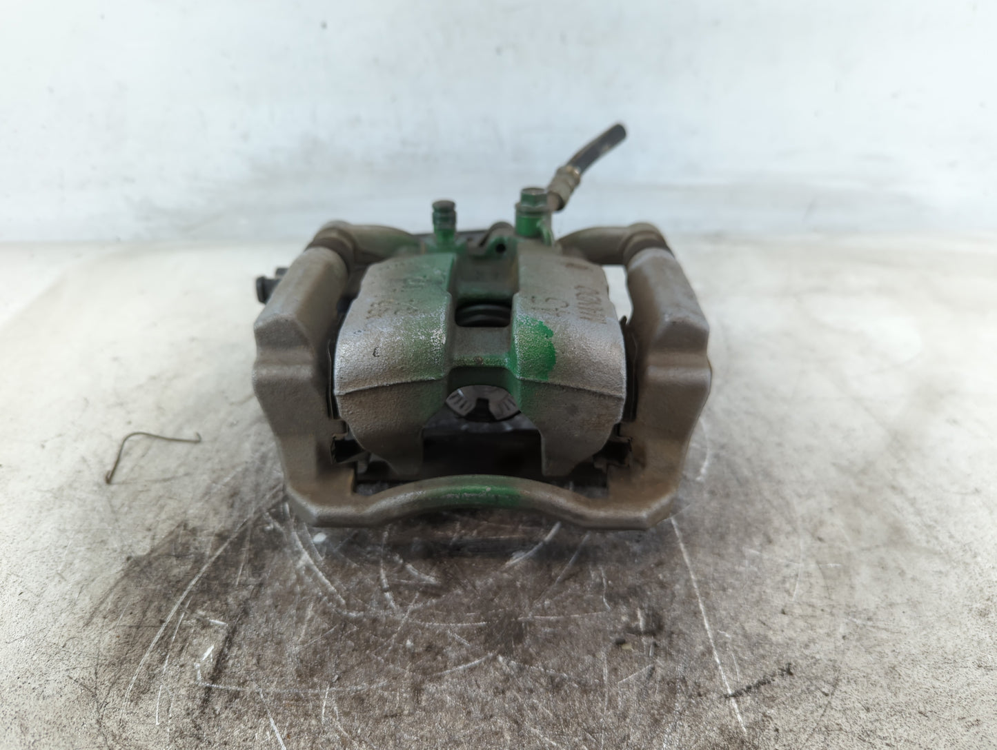 2020-2022 Kia Telluride Front Driver Left Brake Caliper - Oemusedautoparts1.com