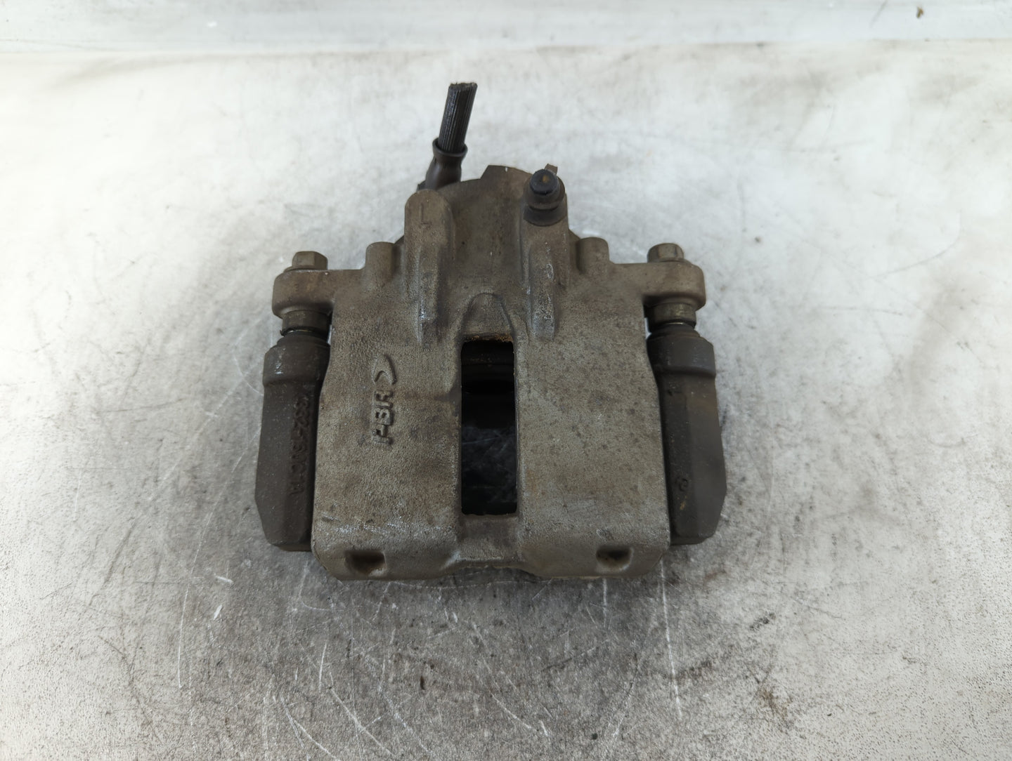 2003-2007 Cadillac Cts Front Driver Left Brake Caliper - Oemusedautoparts1.com