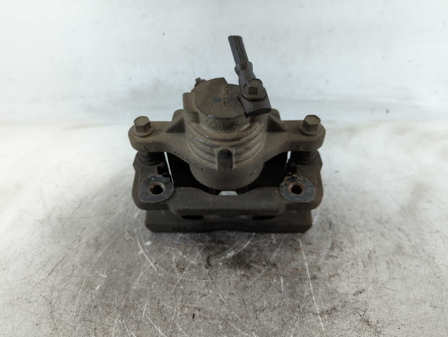 2003-2007 Cadillac Cts Front Driver Left Brake Caliper - Oemusedautoparts1.com