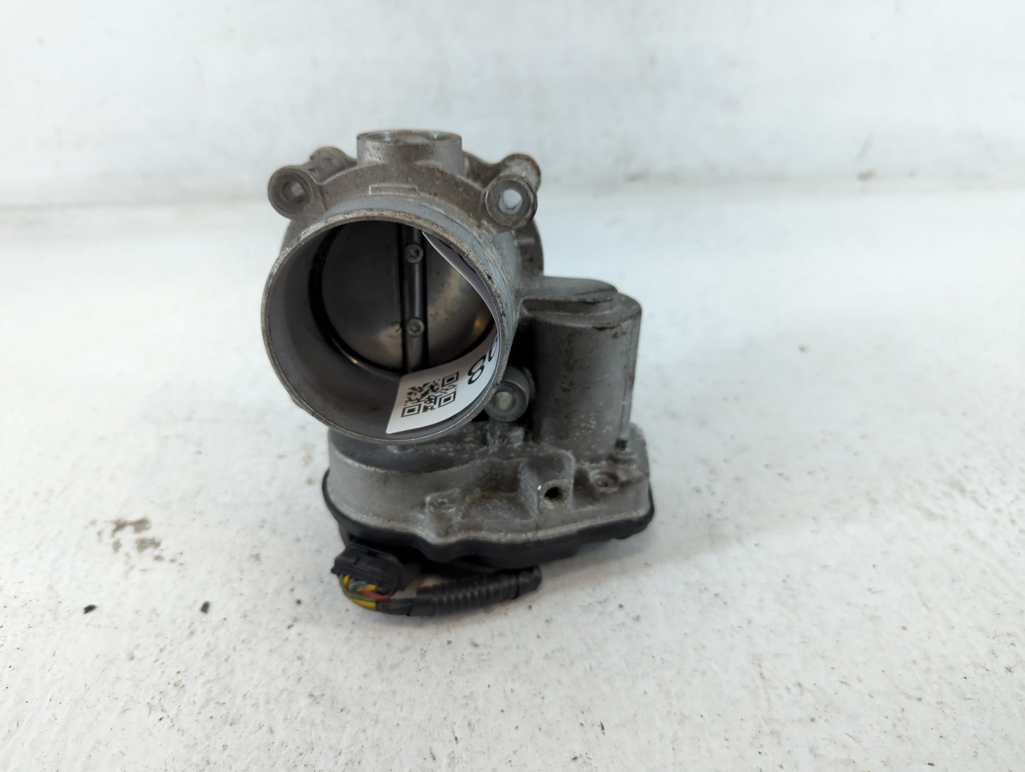 2013-2020 Ford Fusion Throttle Body P/N:170303005609 DS7E-9F991-AJ Fits Fits 2013 2014 2015 2016 2017 2018 2019 2020 2021 2022 OEM Used Auto Parts - Oemusedautoparts1.com