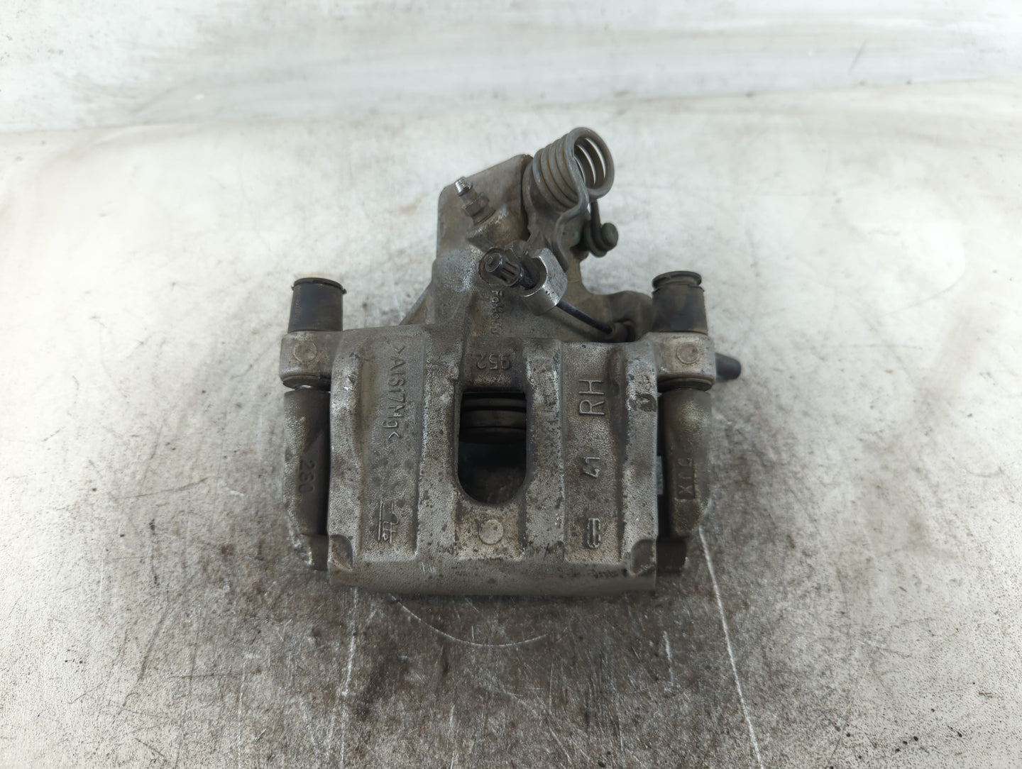 2014-2021 Ford Transit Connect Front Passenger Right Brake Caliper - Oemusedautoparts1.com