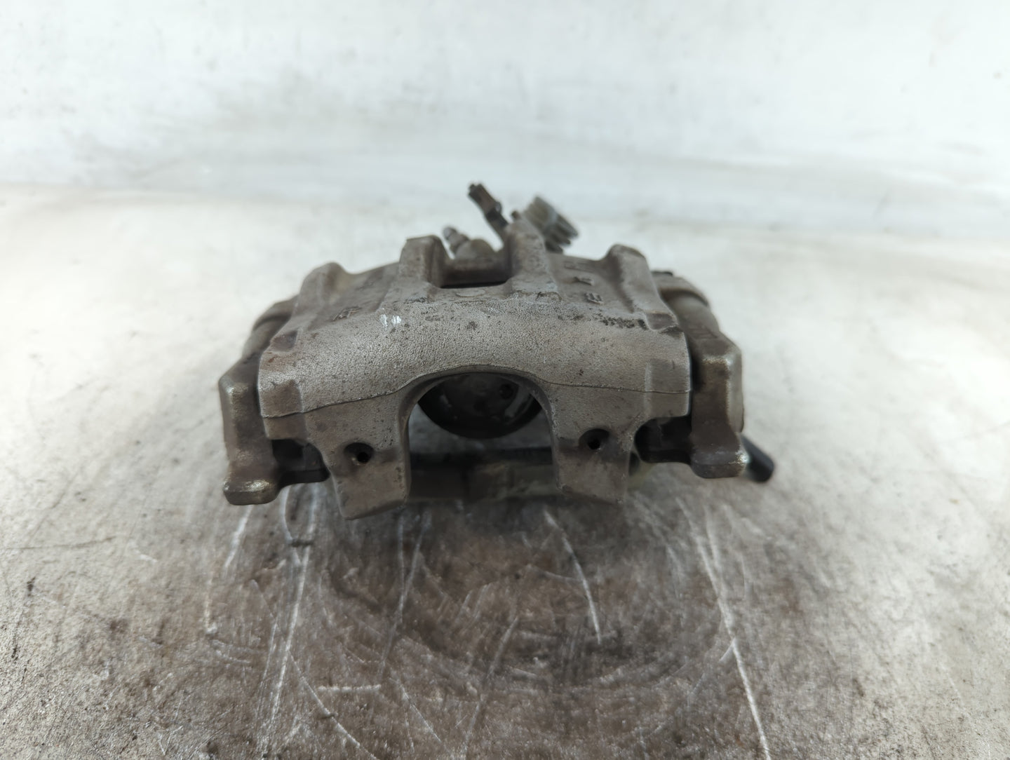 2014-2021 Ford Transit Connect Front Passenger Right Brake Caliper - Oemusedautoparts1.com