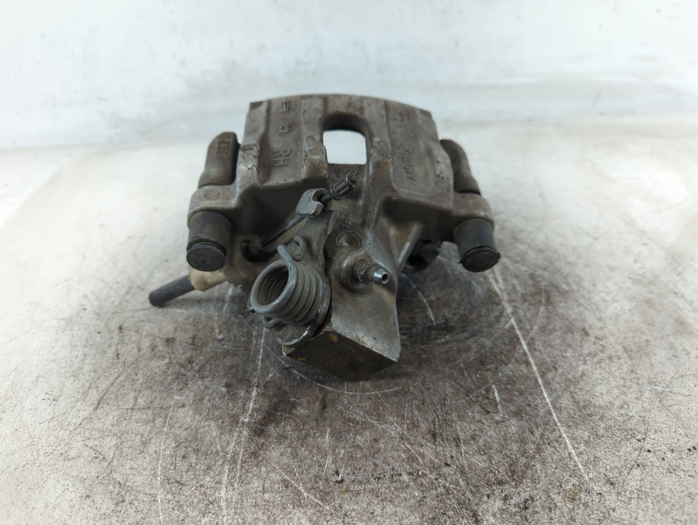 2014-2021 Ford Transit Connect Front Passenger Right Brake Caliper - Oemusedautoparts1.com