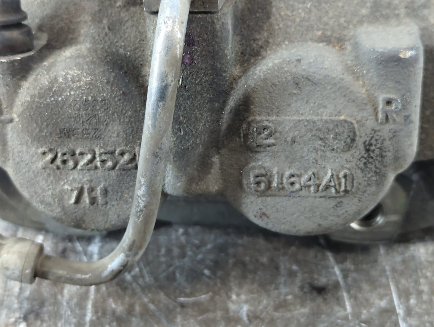 2007 Chrysler Pacifica Front Driver Left Brake Caliper - Oemusedautoparts1.com