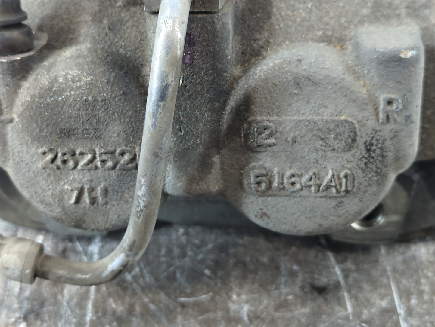 2007 Chrysler Pacifica Front Driver Left Brake Caliper - Oemusedautoparts1.com