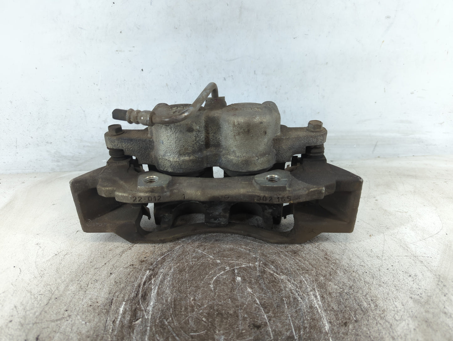 2007 Chrysler Pacifica Front Driver Left Brake Caliper - Oemusedautoparts1.com