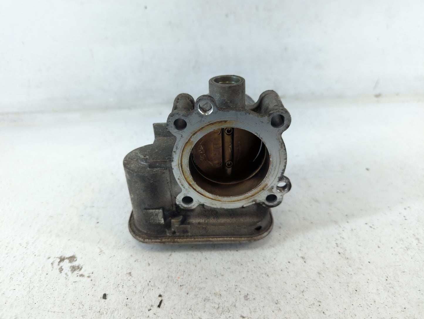 2007-2017 Jeep Patriot Throttle Body P/N:04891735AT Fits Fits 2007 2008 2009 2010 2011 2012 2013 2014 2015 2016 2017 2018 OEM Used Auto Parts - Oemusedautoparts1.com