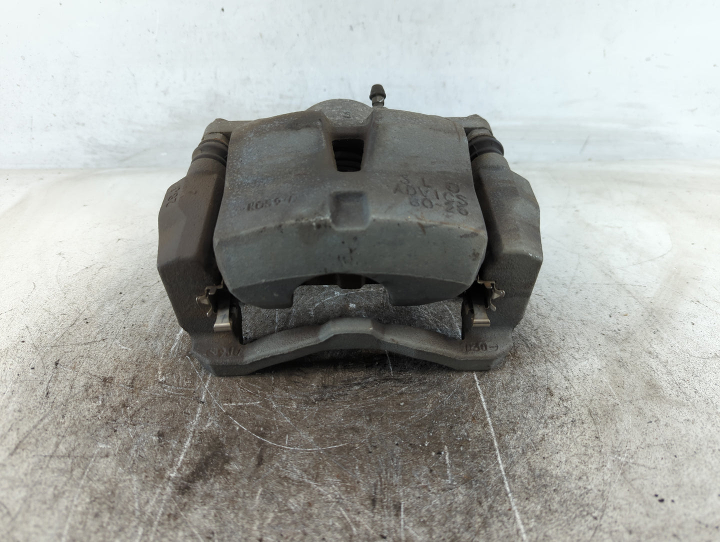 2019-2022 Toyota Rav4 Front Driver Left Brake Caliper - Oemusedautoparts1.com