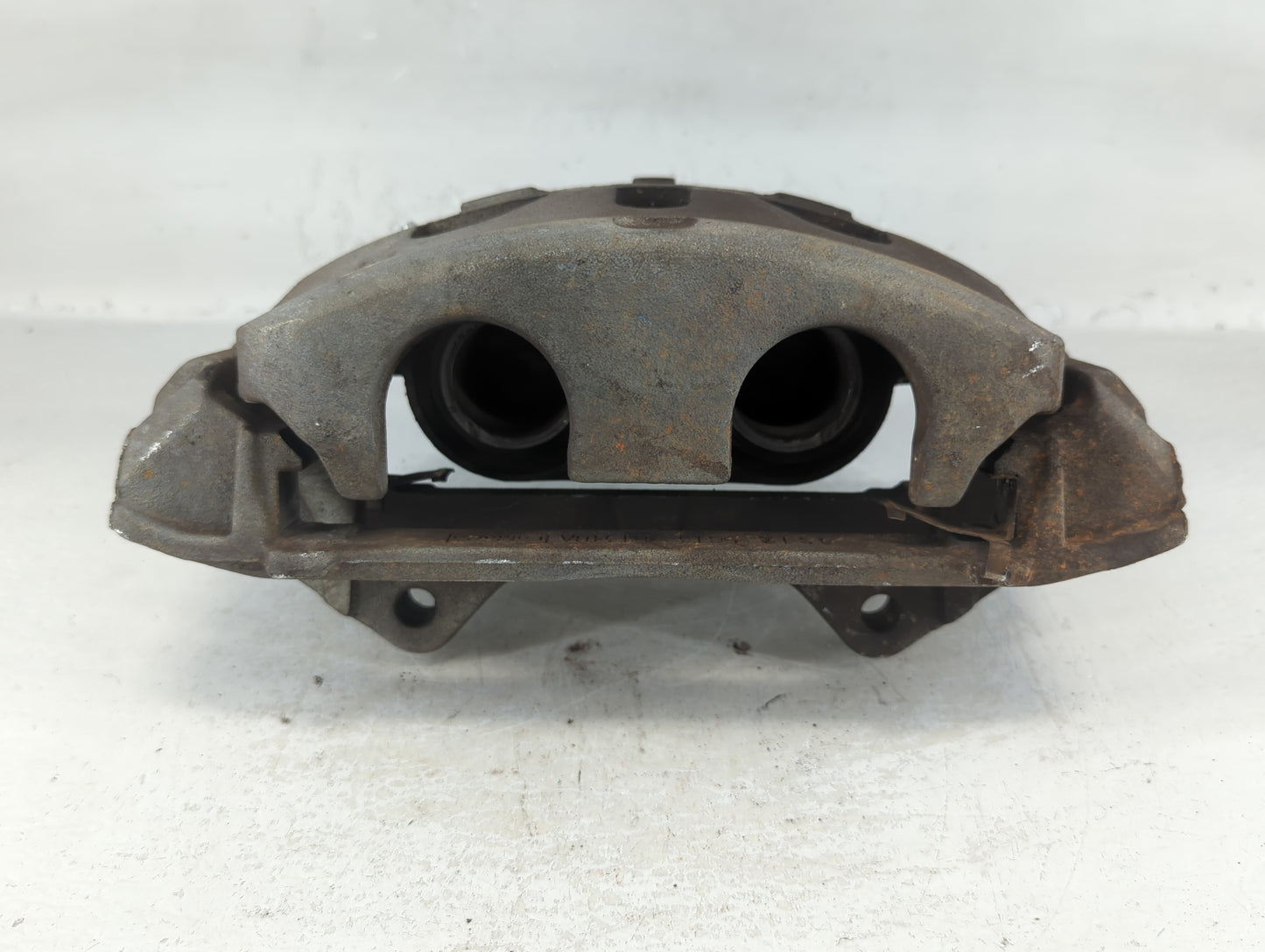 2013-2014 Lincoln Mks Front Passenger Right Brake Caliper - Oemusedautoparts1.com