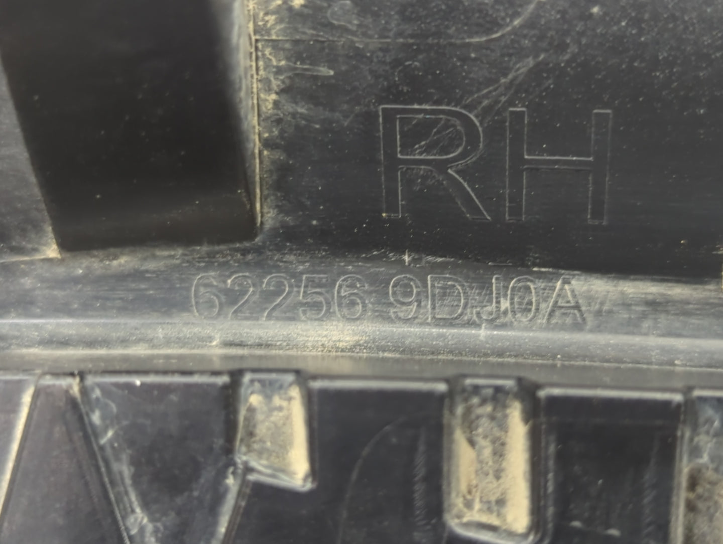 2020 Nissan Maxima Radio Climate Panel Bezel - Oemusedautoparts1.com