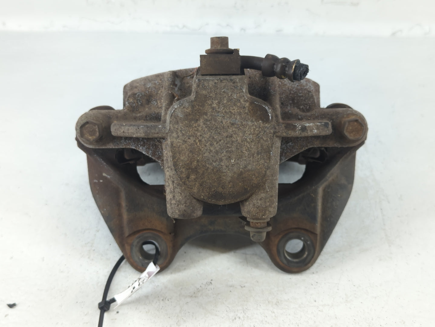 2007-2014 Gmc Yukon Xl 1500 Front Passenger Right Brake Caliper - Oemusedautoparts1.com