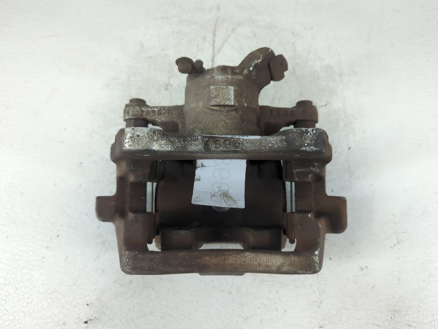 2014-2016 Land Rover Lr4 Front Driver Left Brake Caliper - Oemusedautoparts1.com