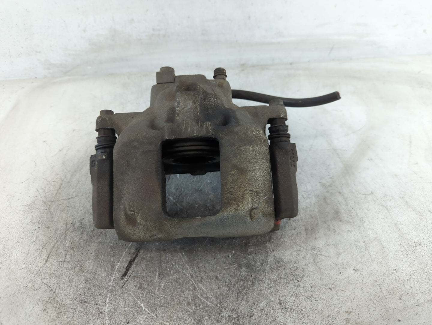 2009-2012 Dodge Journey Front Driver Left Brake Caliper - Oemusedautoparts1.com