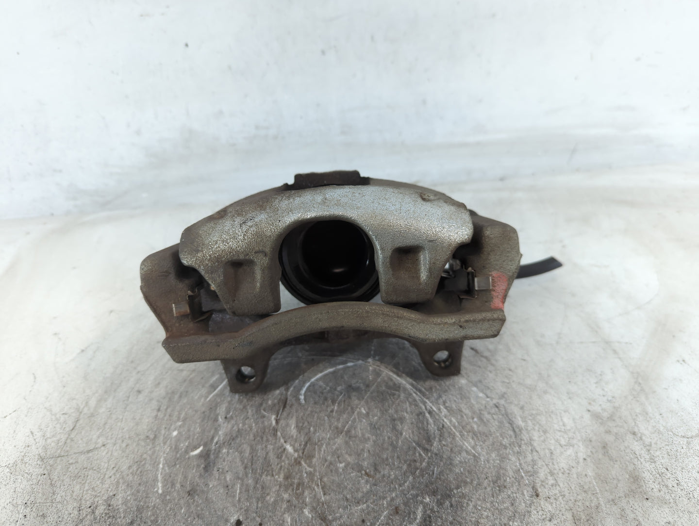 2009-2012 Dodge Journey Front Driver Left Brake Caliper - Oemusedautoparts1.com