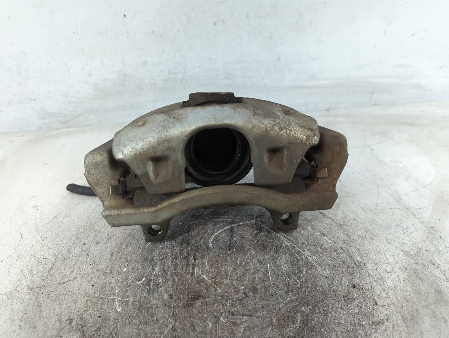 2009-2012 Dodge Journey Front Passenger Right Brake Caliper - Oemusedautoparts1.com