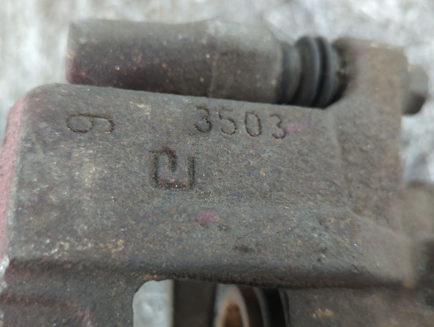 2011-2014 Chrysler 200 Front Passenger Right Brake Caliper - Oemusedautoparts1.com