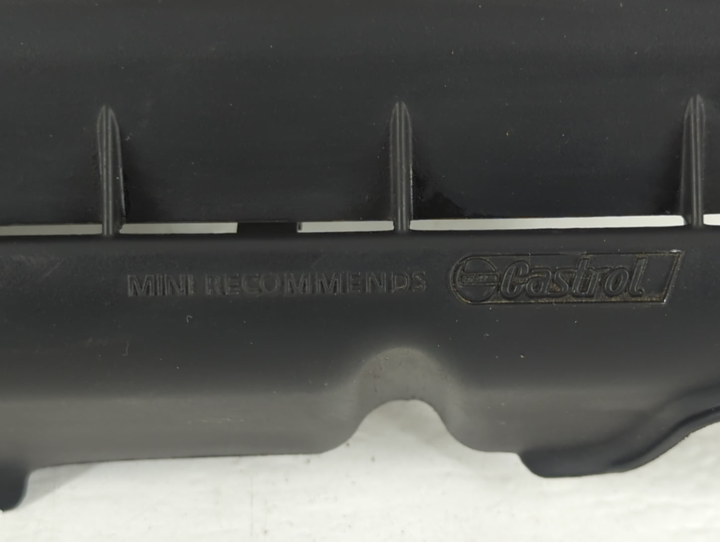2005 Mini Cooper Engine Cover - Oemusedautoparts1.com
