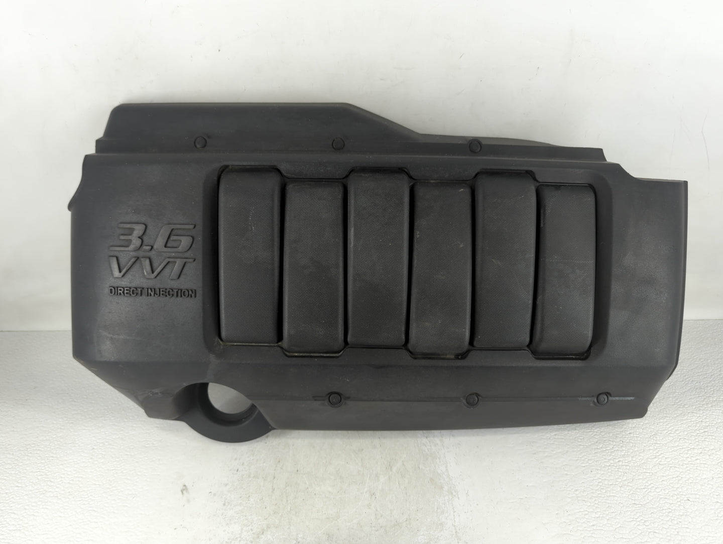 2011 Gmc Acadia Engine Cover - Oemusedautoparts1.com