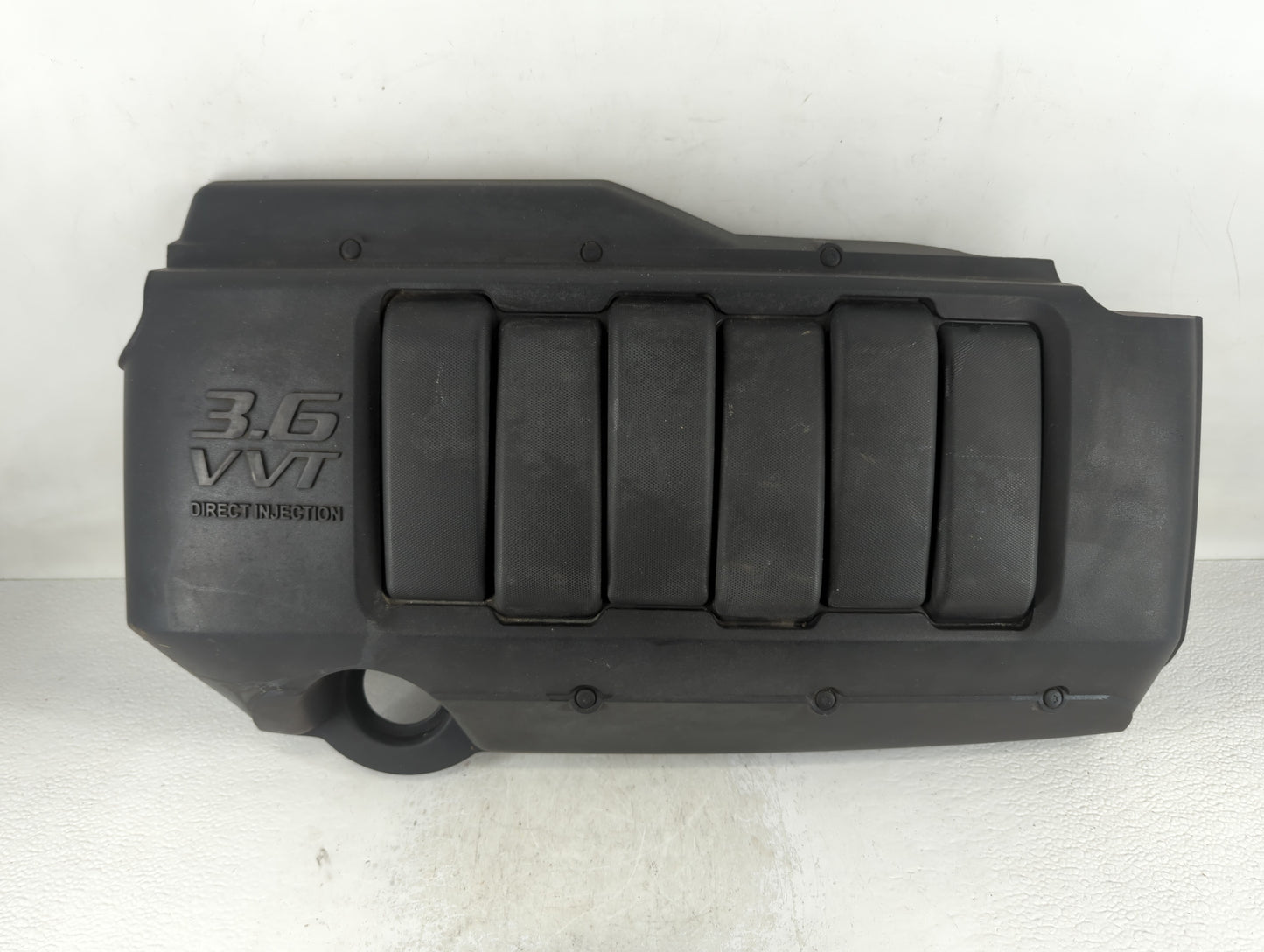 2011 Gmc Acadia Engine Cover - Oemusedautoparts1.com