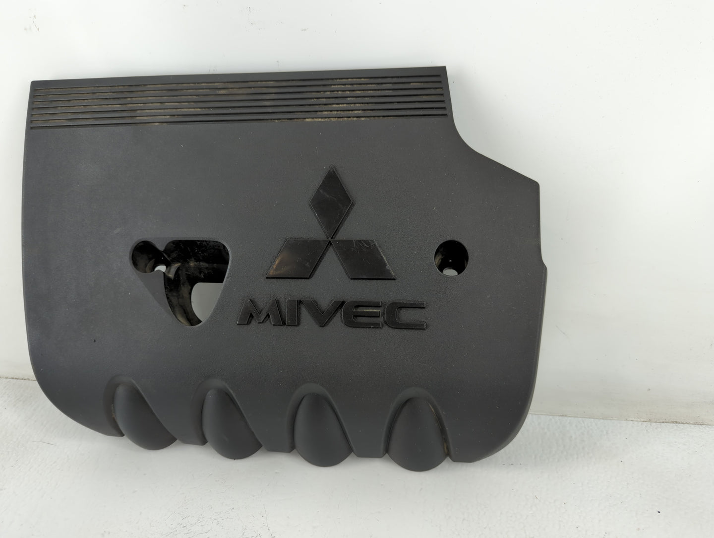 2019 Mitsubishi Outlander Engine Cover - Oemusedautoparts1.com