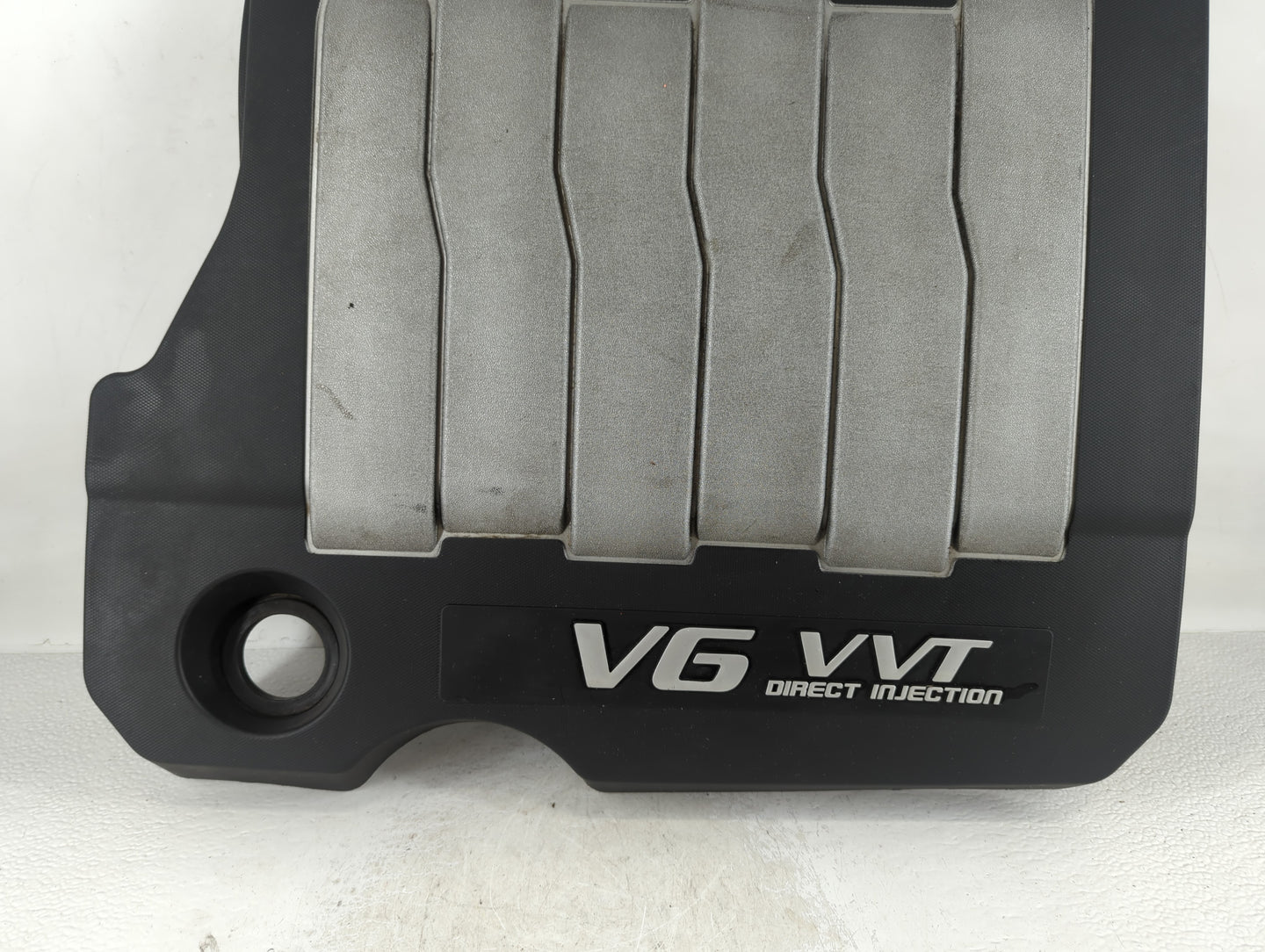 2010 Buick Lacrosse Engine Cover - Oemusedautoparts1.com