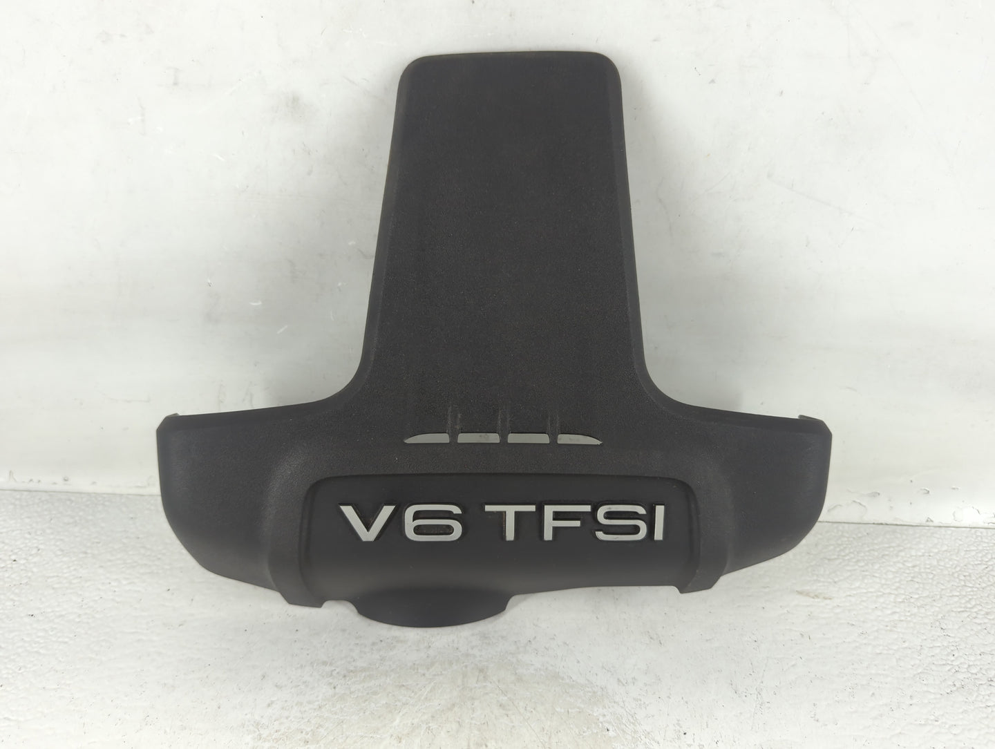 2011 Audi A6 Engine Cover - Oemusedautoparts1.com