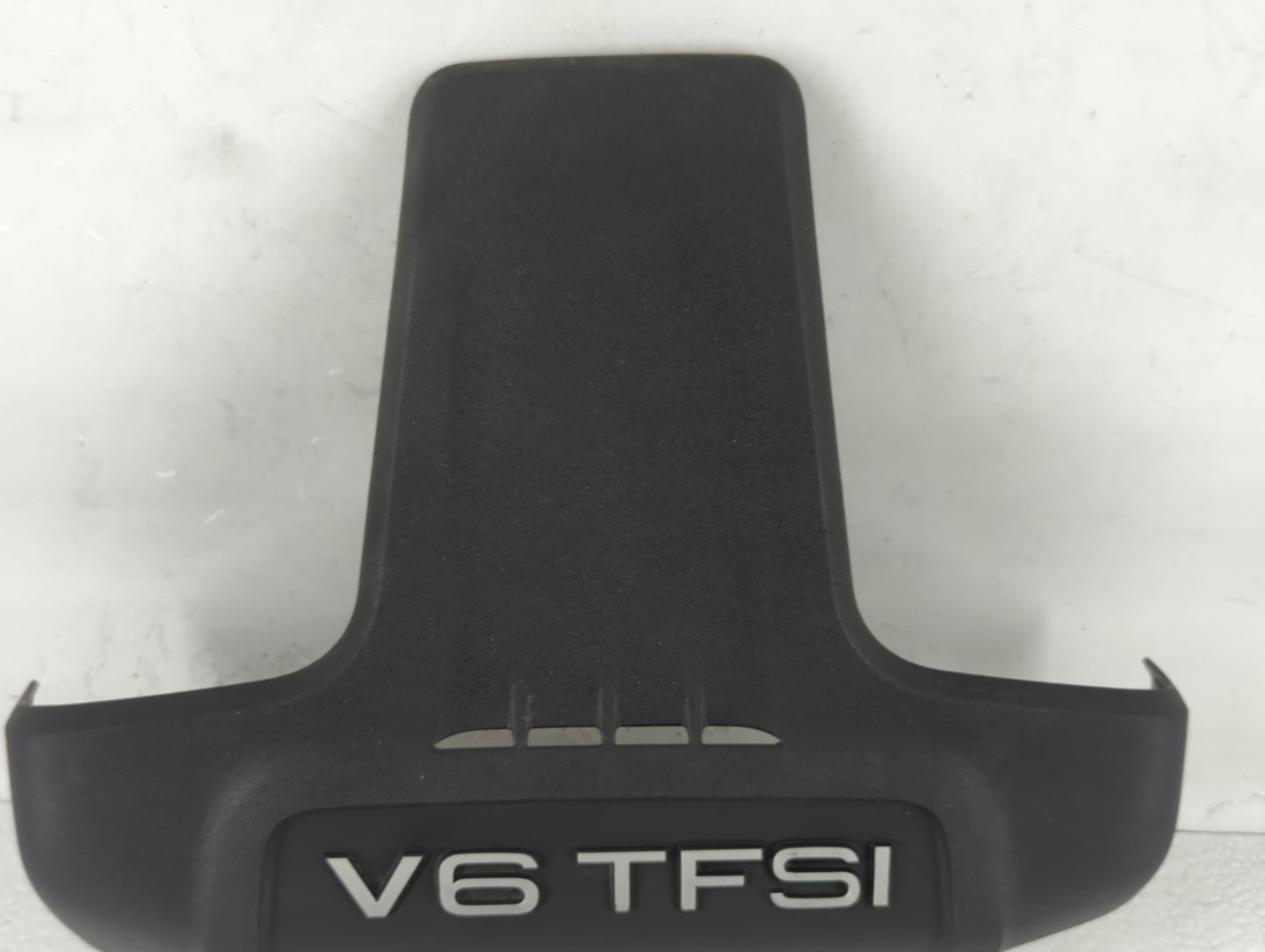 2011 Audi A6 Engine Cover - Oemusedautoparts1.com