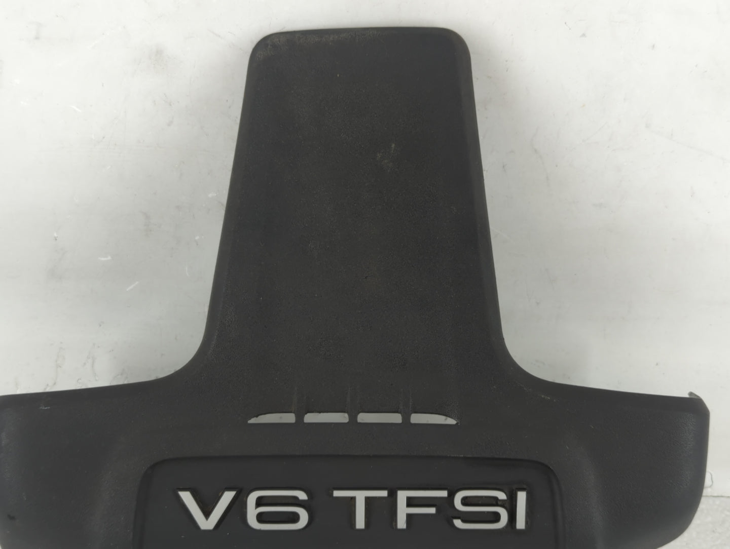 2009 Audi A6 Engine Cover - Oemusedautoparts1.com