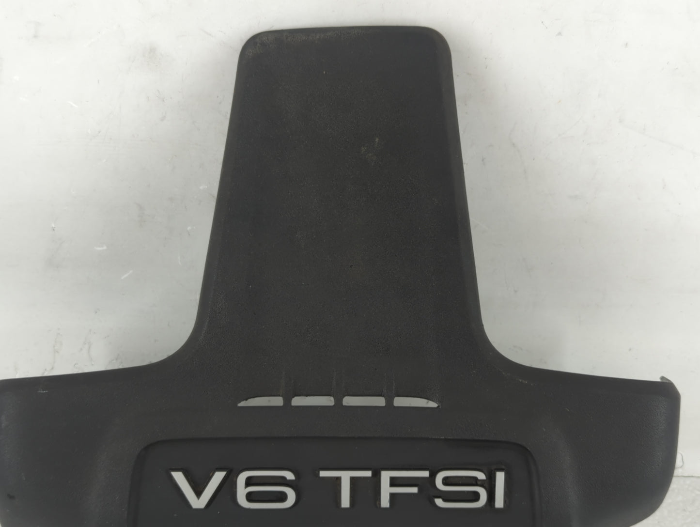 2009 Audi A6 Engine Cover - Oemusedautoparts1.com