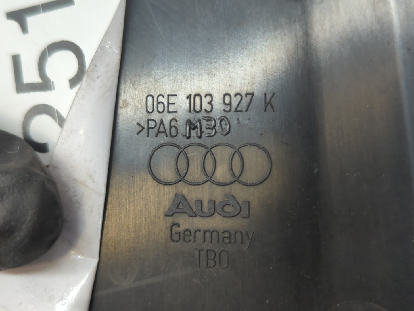 2009 Audi A6 Engine Cover - Oemusedautoparts1.com