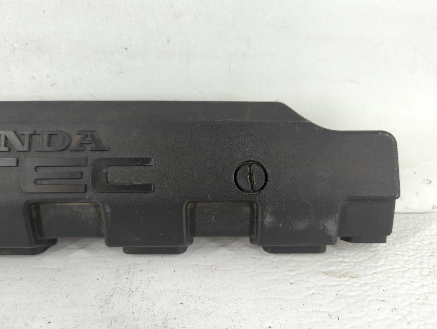 2001 Honda Civic Engine Cover - Oemusedautoparts1.com