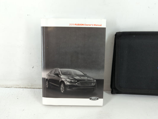2019 Ford Fusion Owners Manual Book Guide P/N:KE5J 19A321 AB OEM Used Auto Parts