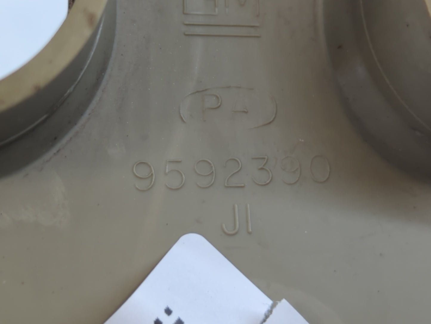 2000 Dodge Caravan Rim Wheel Center Cap - Oemusedautoparts1.com