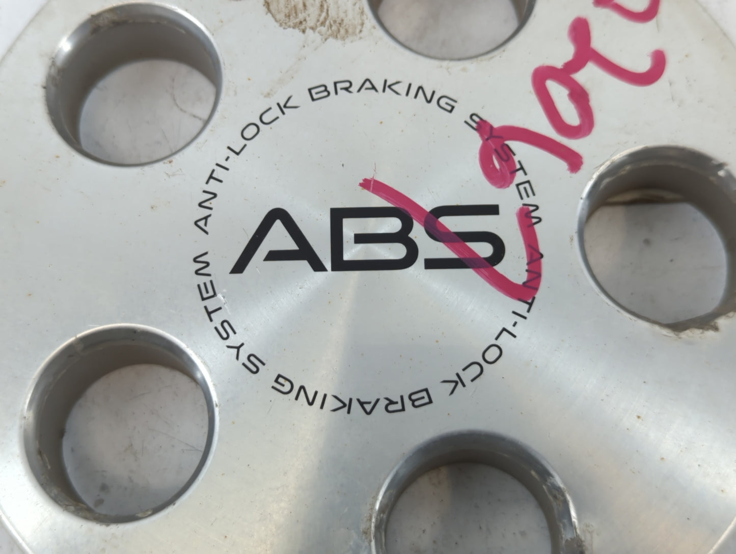 2000 Dodge Caravan Rim Wheel Center Cap - Oemusedautoparts1.com