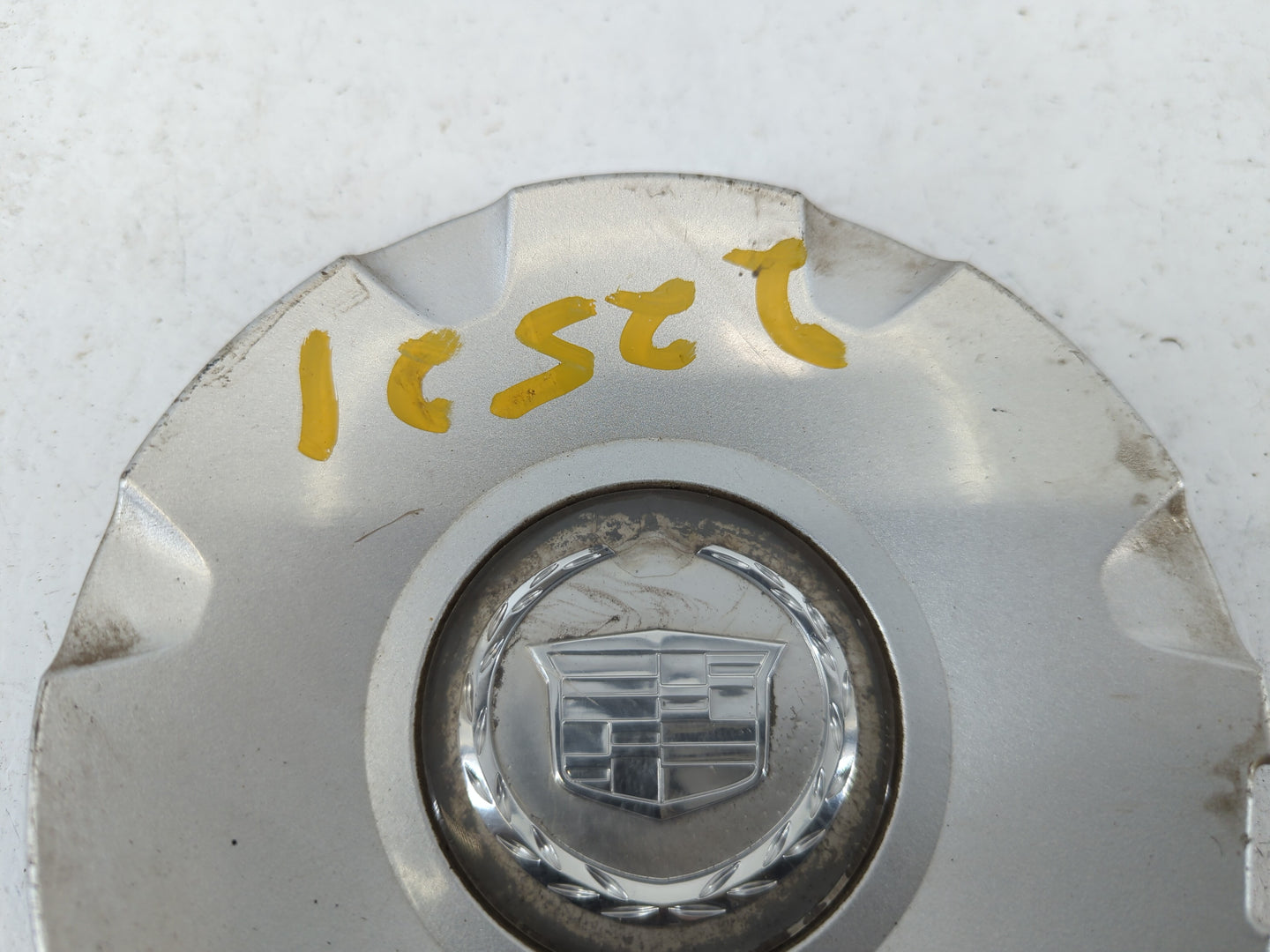 2005 Cadillac Cts Rim Wheel Center Cap - Oemusedautoparts1.com