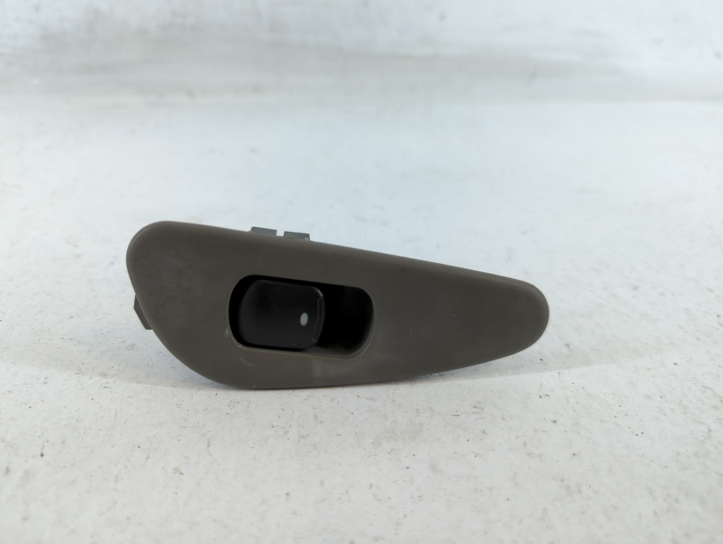 2004-2008 Chevrolet Malibu Master Power Window Switch Replacement Driver Side Left P/N:183126556 Fits OEM Used Auto Parts - Oemusedautoparts1.com