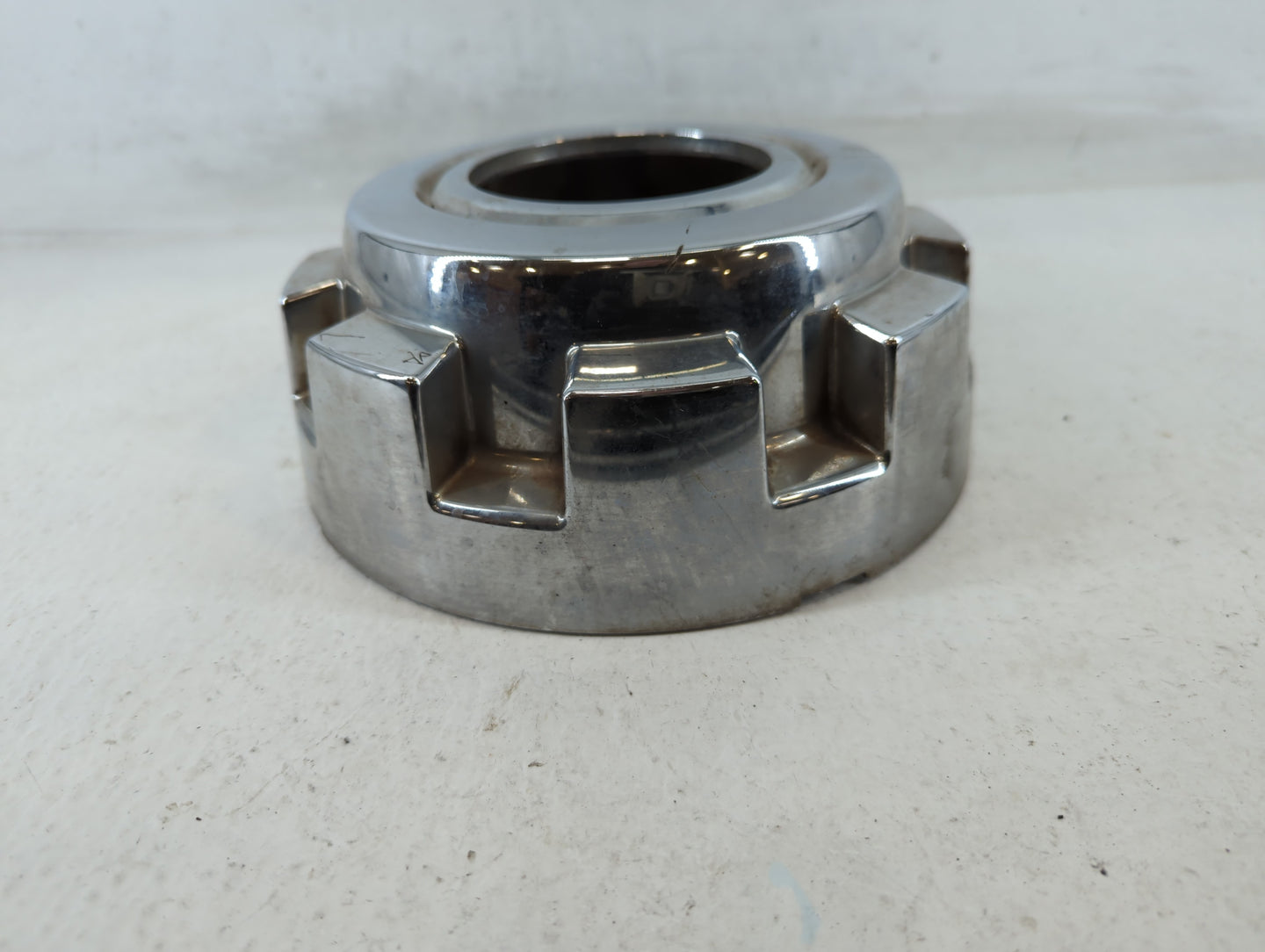 2004 Ford F-250 Rim Wheel Center Cap - Oemusedautoparts1.com