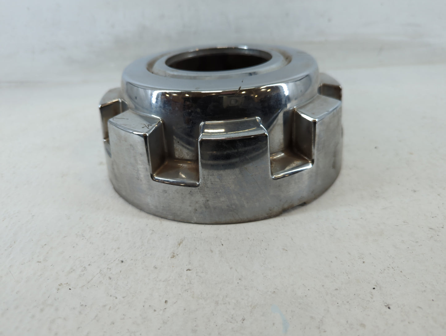 2004 Ford F-250 Rim Wheel Center Cap - Oemusedautoparts1.com