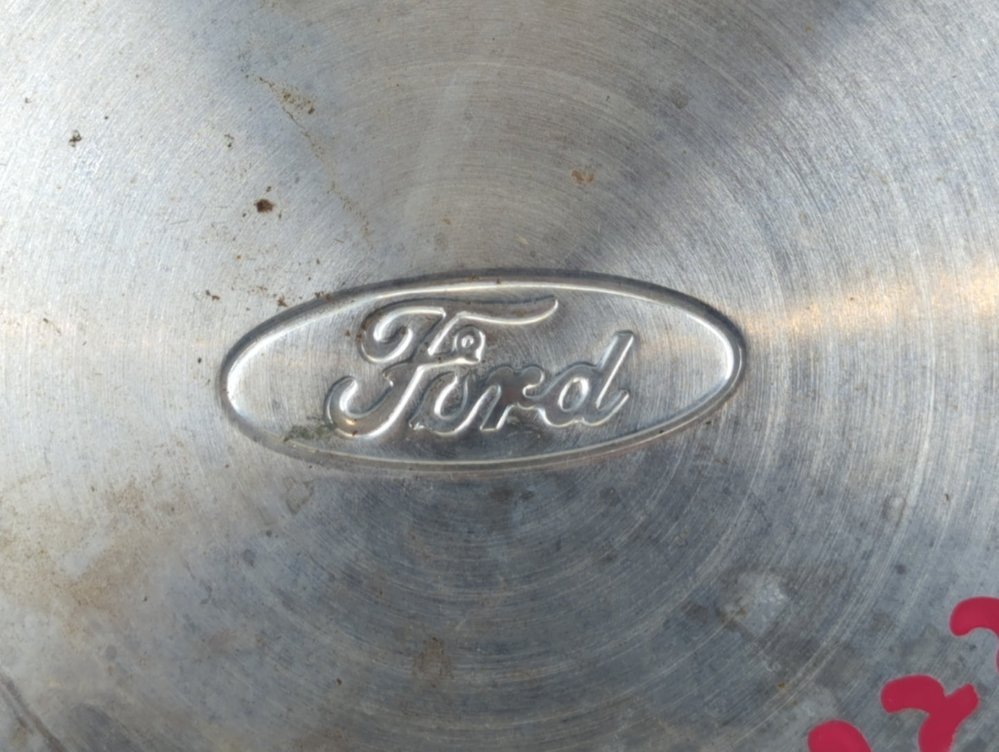 1990 Ford F-150 Rim Wheel Center Cap - Oemusedautoparts1.com