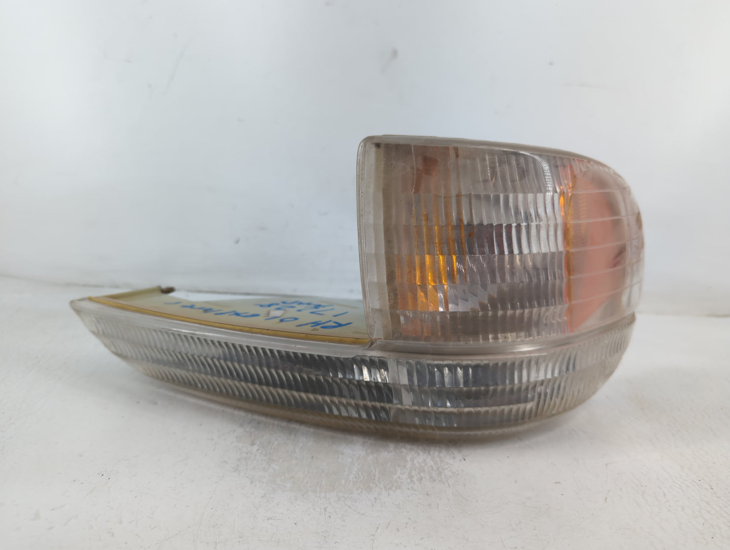 2000-2002 Ford Focus Passenger Right Oem Head Light Headlight Lamp - Oemusedautoparts1.com