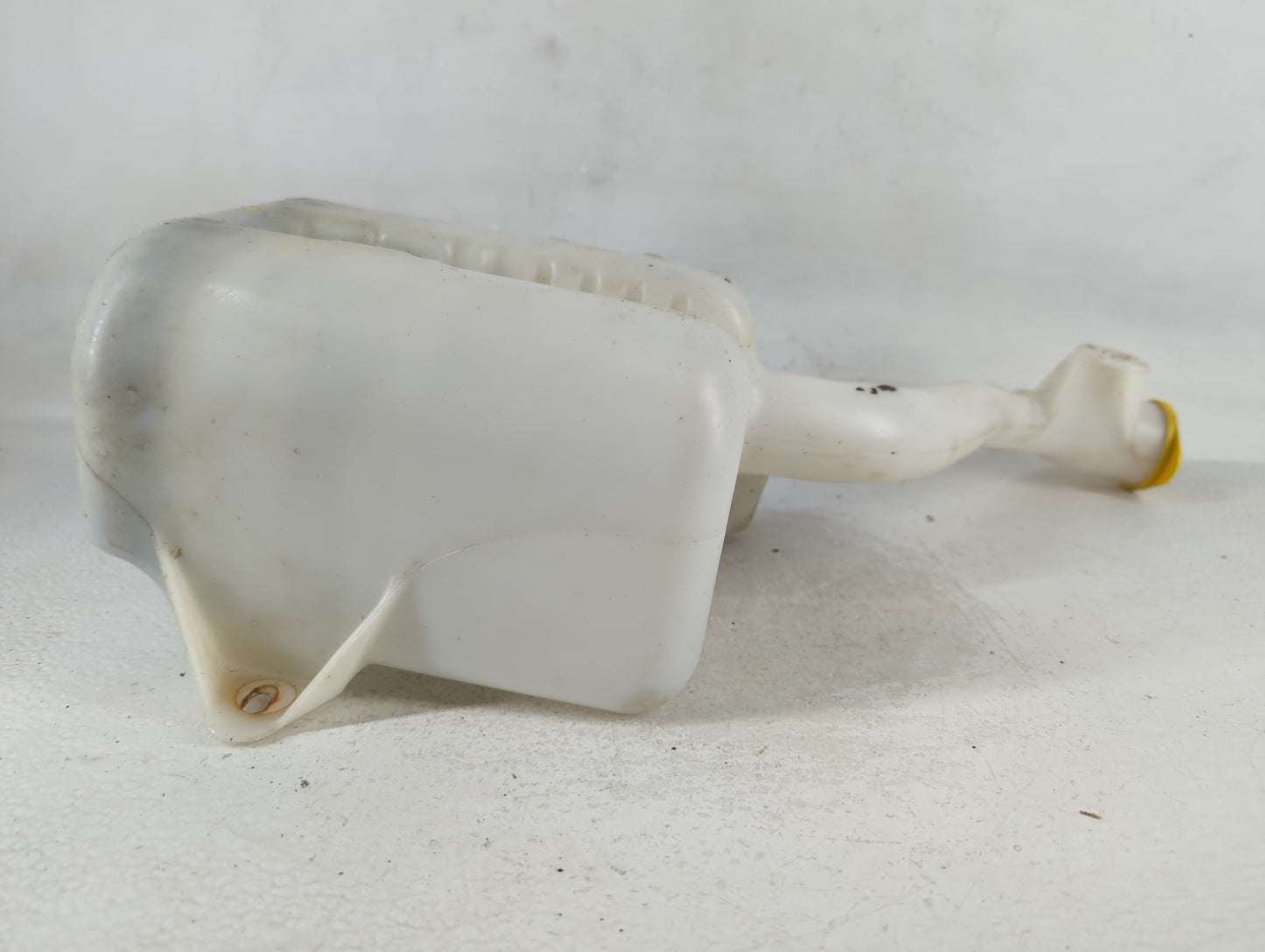 2008-2011 Ford Focus Windshield Washer Fluid Reservoir Bottle Oem - Oemusedautoparts1.com