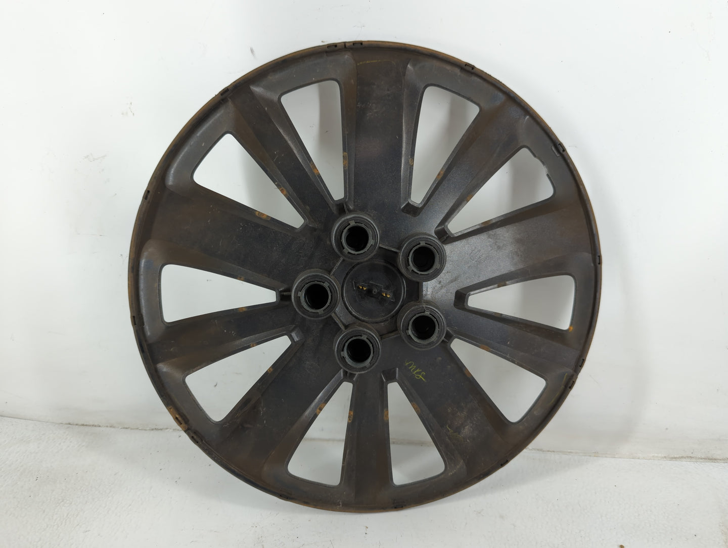 2011-2016 Chevrolet Cruze Driver Front Wheel Hub Oem - Oemusedautoparts1.com