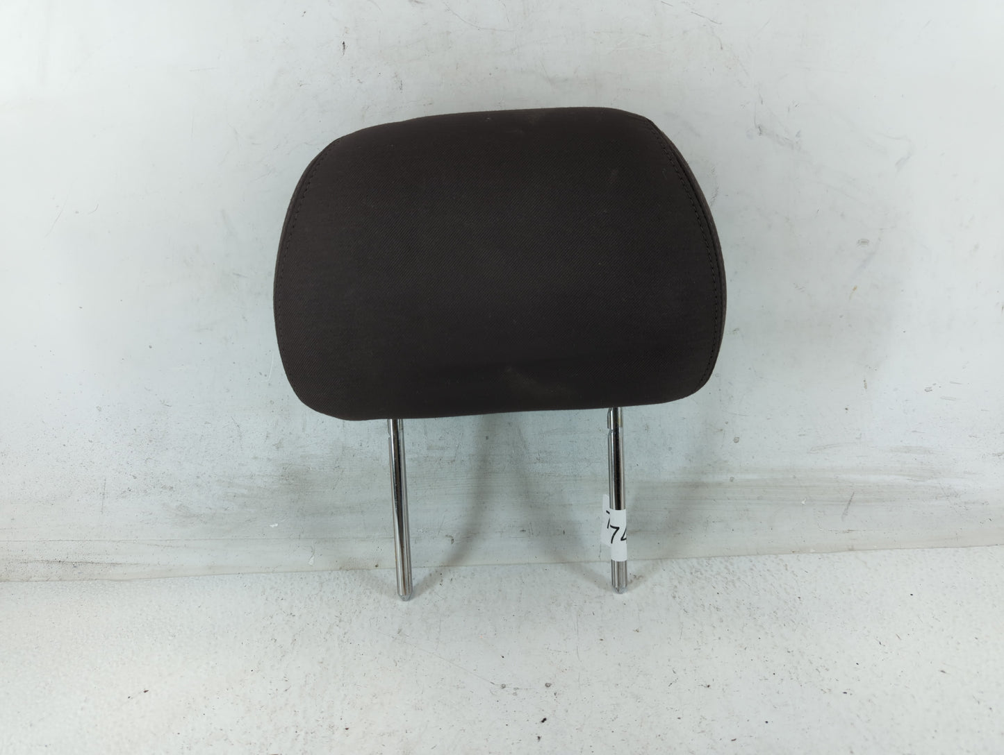 2011-2012 Chevrolet Malibu Headrest Head Rest Front Driver Passenger Seat Fits Fits 2011 2012 OEM Used Auto Parts - Oemusedautoparts1.com