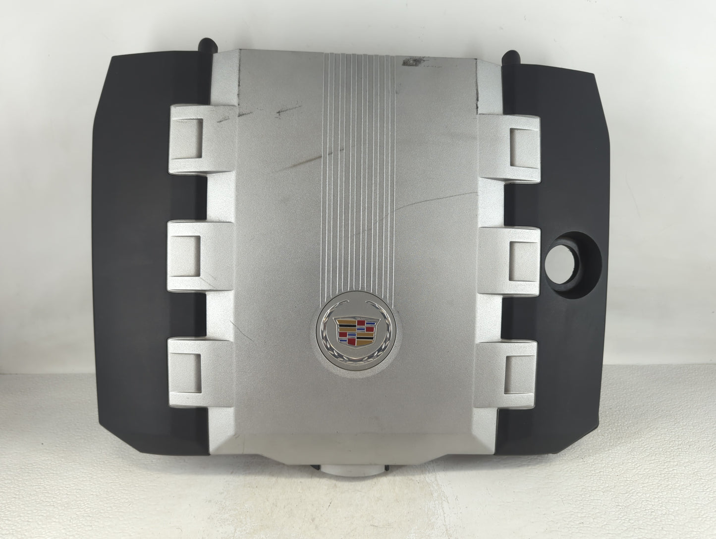 2009 Cadillac Cts Engine Cover - Oemusedautoparts1.com