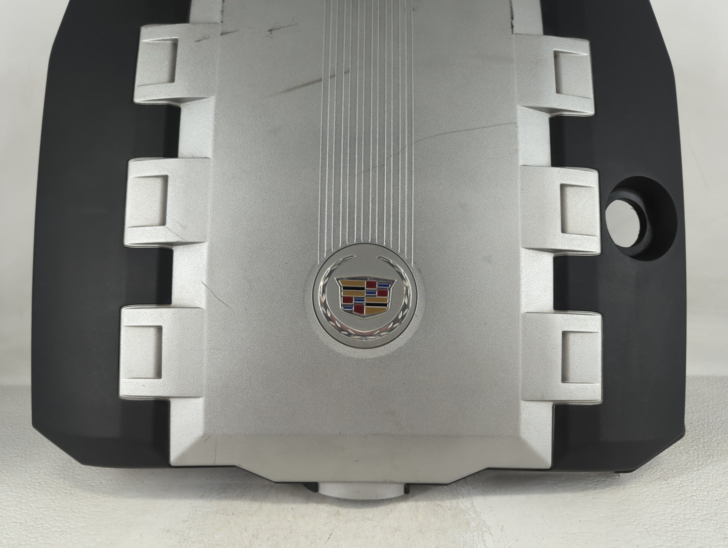 2009 Cadillac Cts Engine Cover - Oemusedautoparts1.com