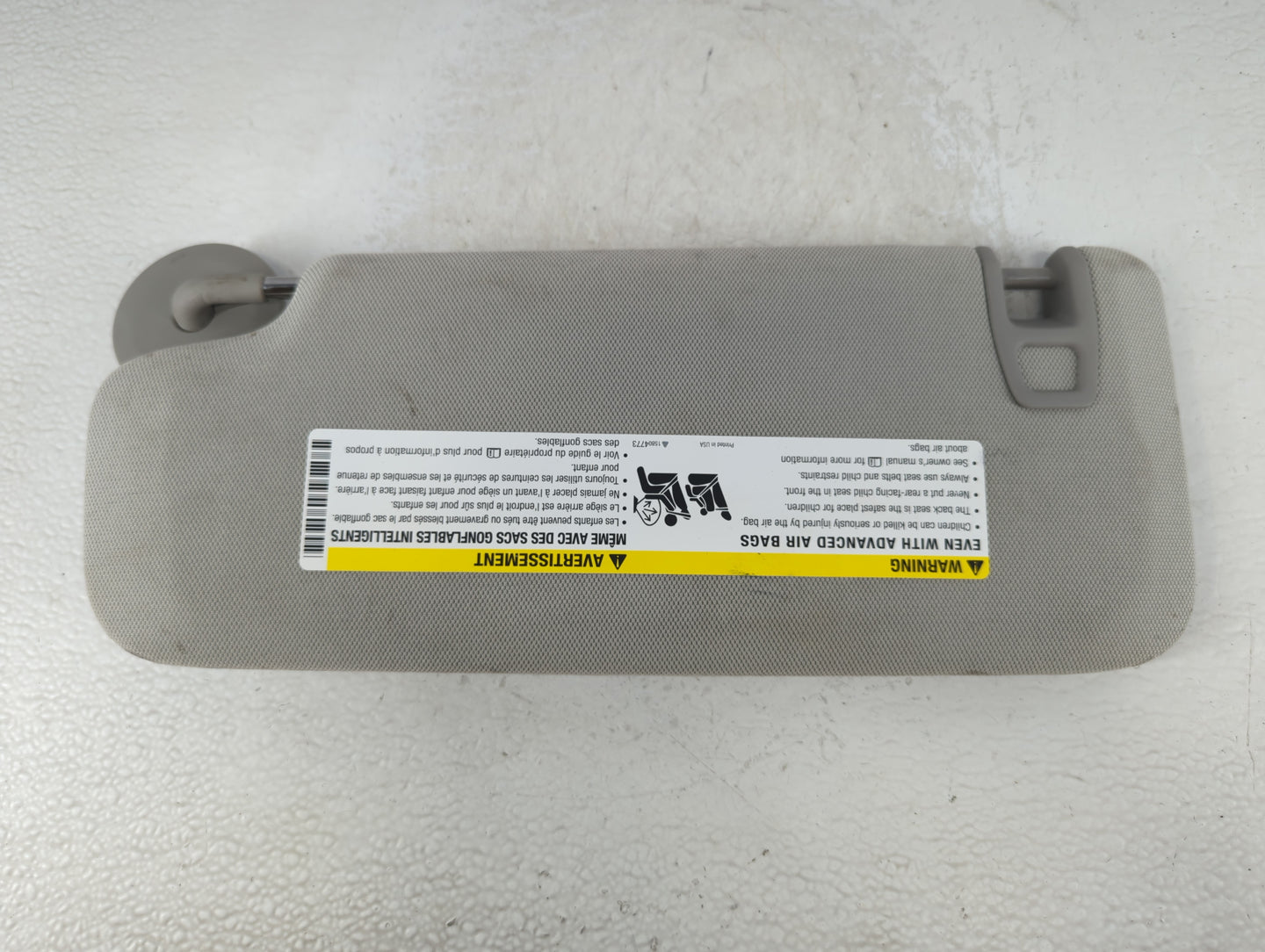 2013-2016 Chevrolet Malibu Sun Visor Shade Replacement Passenger Right Mirror Fits Fits 2013 2014 2015 2016 OEM Used Auto Parts - Oemusedautoparts1.com