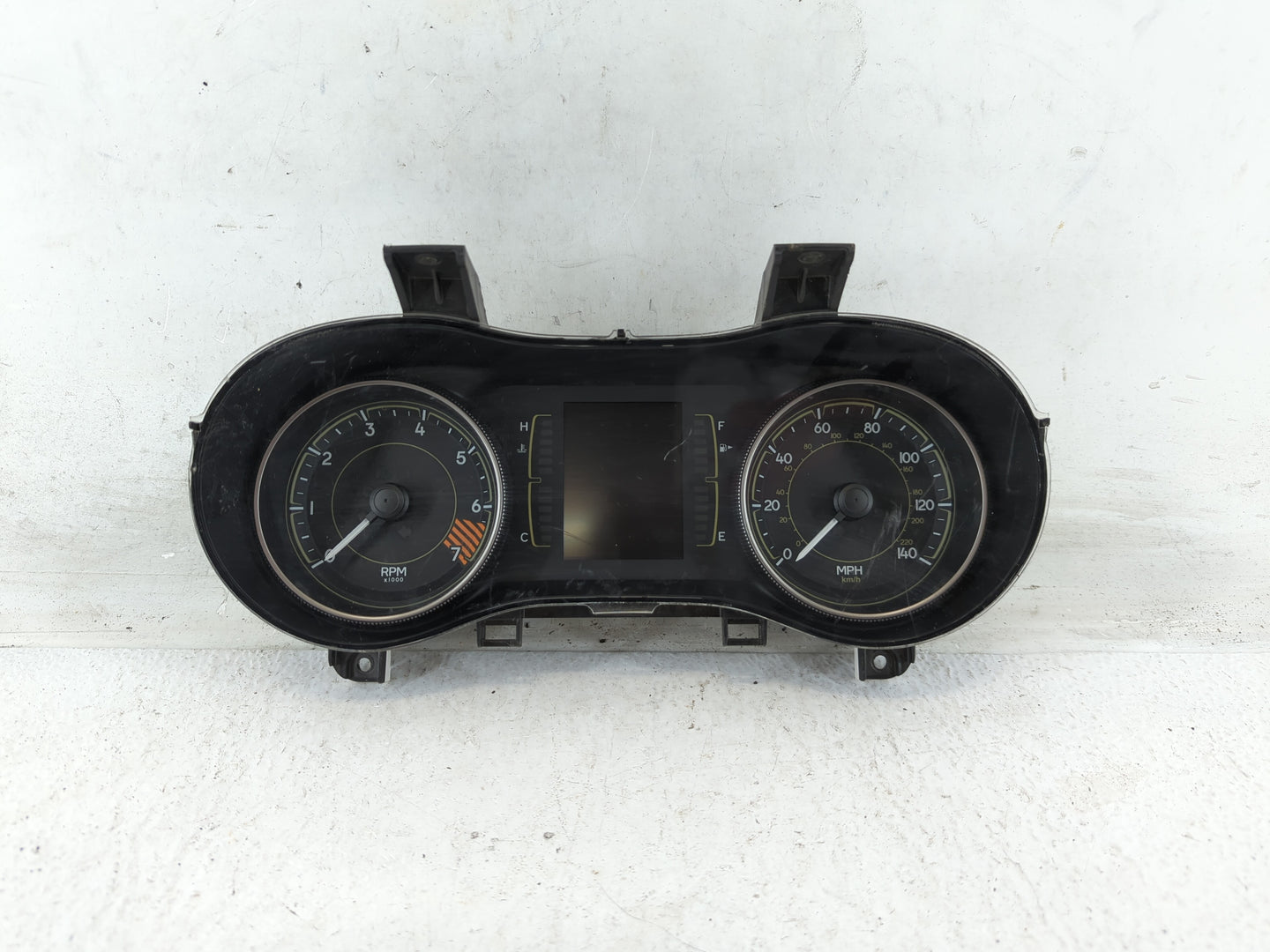2014 Jeep Cherokee Instrument Cluster Speedometer Gauges P/N:P56054651AG Fits OEM Used Auto Parts - Oemusedautoparts1.com