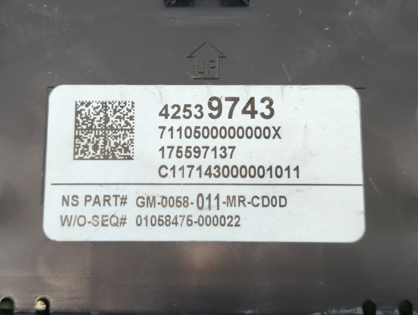 2017-2018 Buick Encore Instrument Cluster Speedometer Gauges P/N:42539743 Fits Fits 2017 2018 OEM Used Auto Parts - Oemusedautoparts1.com
