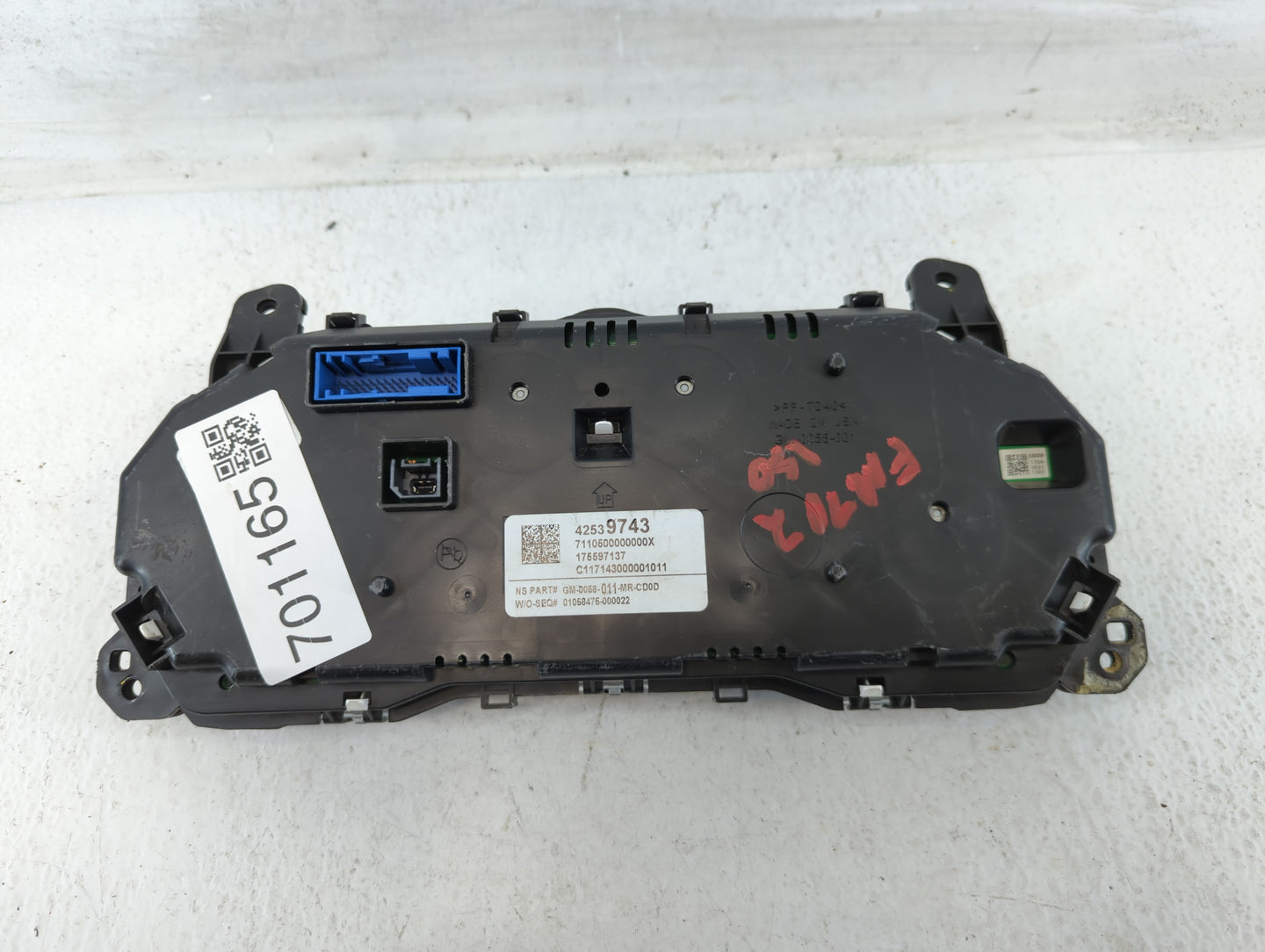 2017-2018 Buick Encore Instrument Cluster Speedometer Gauges P/N:42539743 Fits Fits 2017 2018 OEM Used Auto Parts - Oemusedautoparts1.com