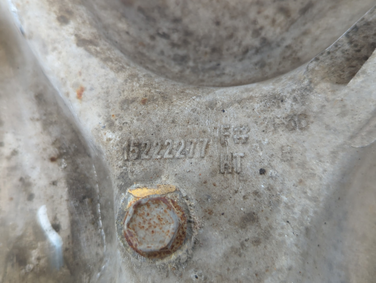 2008 Pontiac Solstice Upper Control Arm - Oemusedautoparts1.com